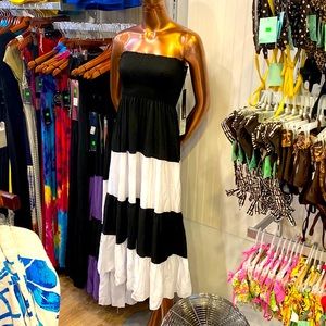 Summer dress black and white